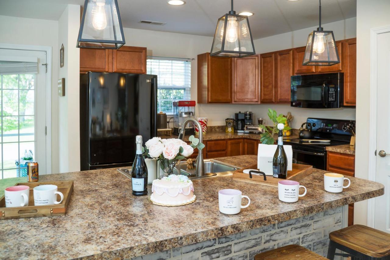 Villa Luxe Quiet Townhouse W/Parking/Pool/By Dollywood Pigeon Forge Exterior foto